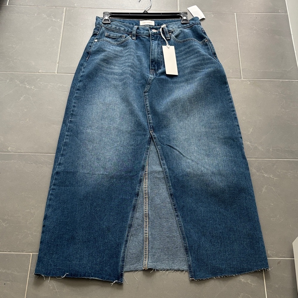 NWT…DRIFTWOOD skirt…Women's Blue Denim Skirt (S)
